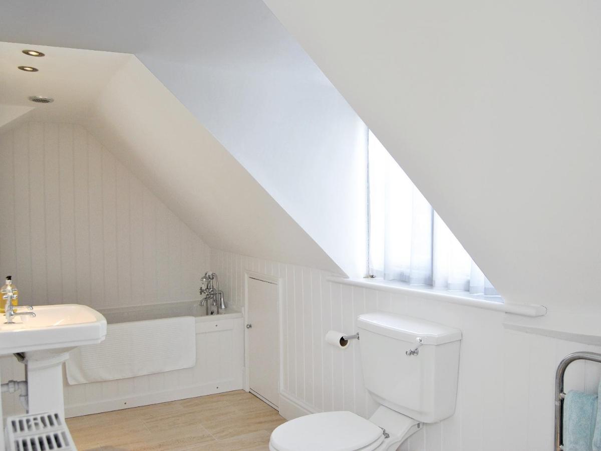 Solent Cottage - Pqqu Yarmouth  Buitenkant foto